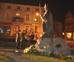 200