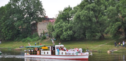 „Bajką” po Warcie