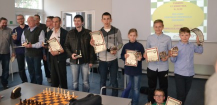 Adrian Kurz zwycięzcą turnieju szachowego!