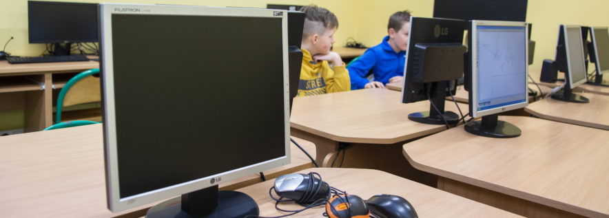 Będą nowe komputery w szkołach