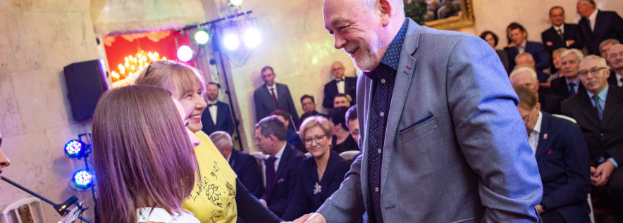 Nagrodzono przedsiębiorców i wsparto „Ludzki Gest”