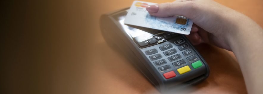 Opłaty w urzędzie? Teraz sprawnie i szybko zapłacisz je kartą, lub telefonem