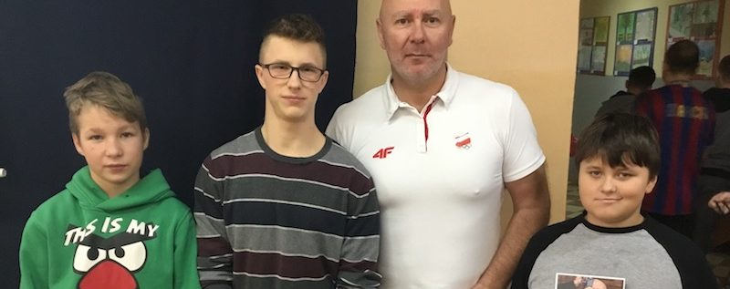 Spotkanie w ZSS Kowanówko z Szymonem Ziółkowskim-mistrzem olimpijskim w ramach kampanii #tacyjakmy
