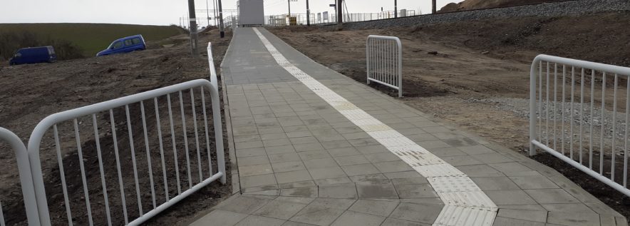 Wejście na peron już gotowe