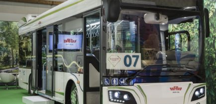 Autobus elektryczny na ulicach Obornik