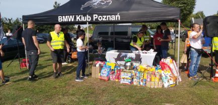 Zlot samochodów i dary dla Azorków – pasjonaci BMW mieli swoje święto