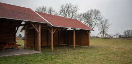 Nowa wiata w Żernikach