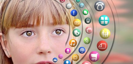 „Bezpiecznie w Internecie”. Biblioteka Pedagogiczna w Obornikach organizuje konkurs