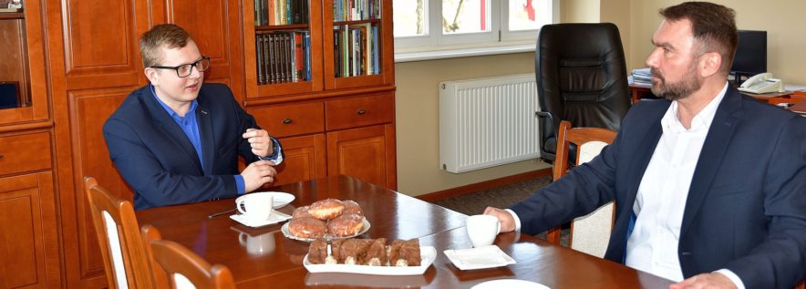Przy kawie o regionie i mieszkańcach