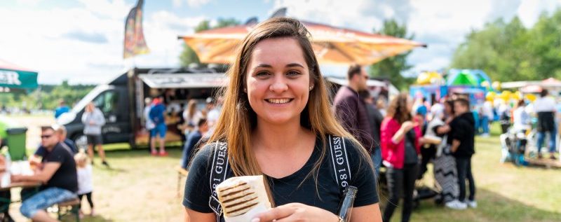 Gotowi? Zapinajcie pasy, bo już w ten weekend na Kąpielisku Miejskim Żwirki odbędzie się III Festiwal Smaków Food Trucków w Obornikach!