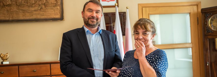Podpisano umowę na budowę ulicy Powstańców Wielkopolskich w Rożnowie