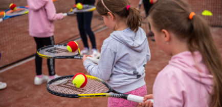 A może tenis ziemny? Zapisz się na bezpłatne zajęcia