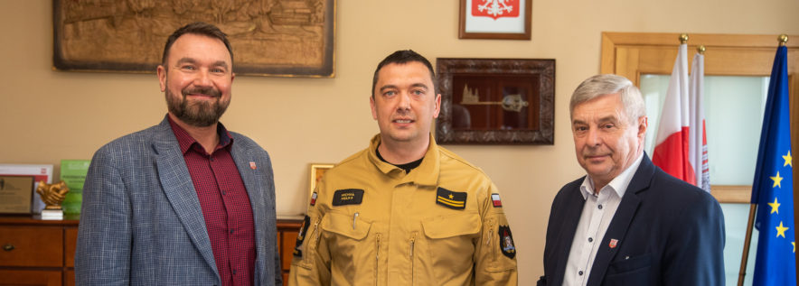 Gmina dofinansuje zakup wozu specjalnego dla straży pożarnej