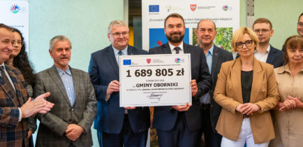 Umowa podpisana, wkrótce kolejne inwestycje na wsiach