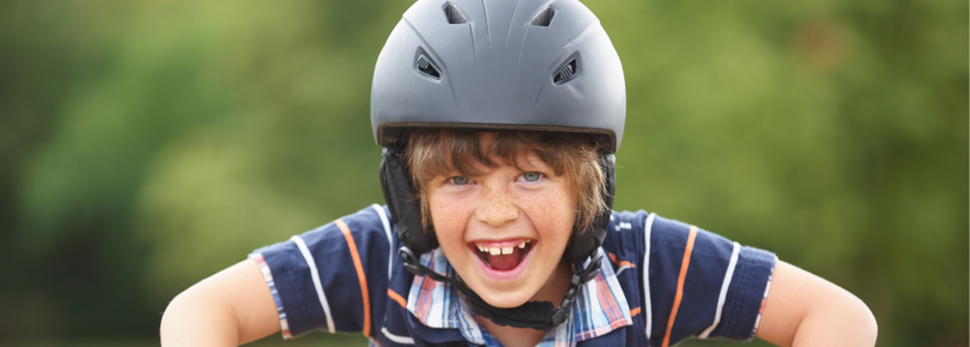 Kask. Mały gest – wielka różnica