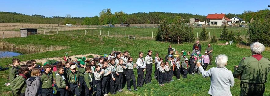 Harcerskie sprzątanie w Sycynie