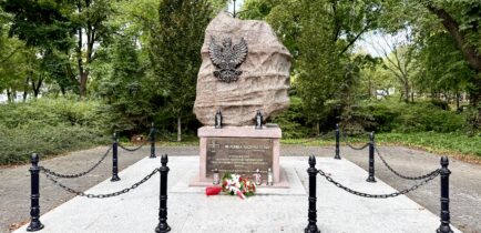 Aktualności - Ku czci pamięci ofiar agresji sowieckiej
