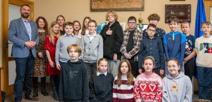 Aktualności - Zwiedzili urząd