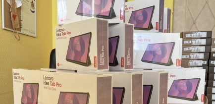 Blisko 500 sztuk nowych sprzętów w szkołach