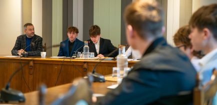 Aktualności - Zapraszamy na sesję Młodzieżowej Rady Miejskiej