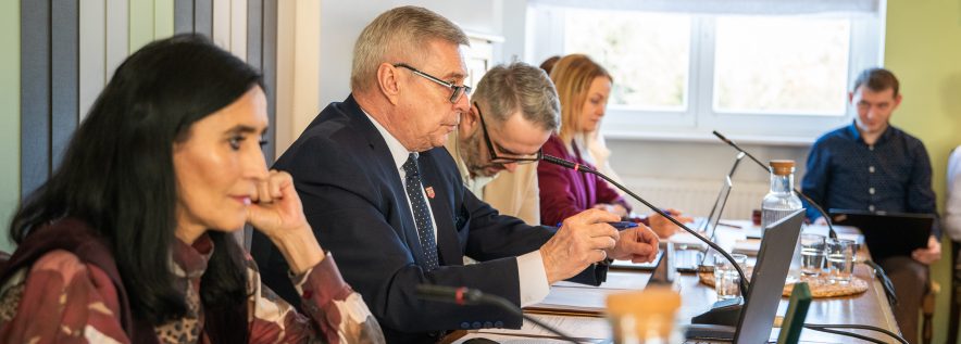 Medal i kluczowe decyzje podczas XXVI sesji Rady Miejskiej