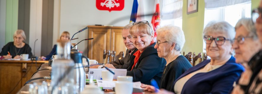 Plan pracy i cyberbezpieczeństwo seniorów ważnymi tematami sesji ORS