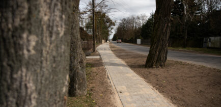 Aktualności - Nowy chodnik w Bogdanowie już gotowy