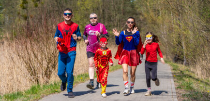 Aktualności - Superbohaterowie w biegu