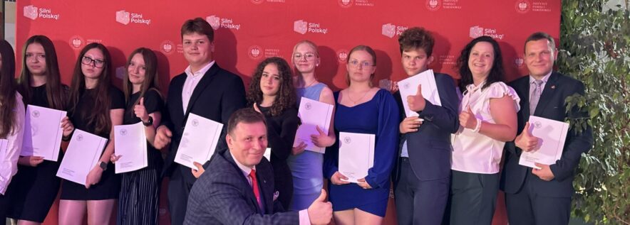 Uczniowie z Rożnowa laureatami