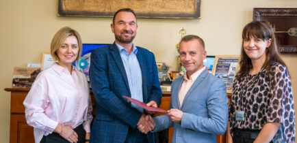 Aktualności - 5000 litrów wody na sytuacje kryzysowe